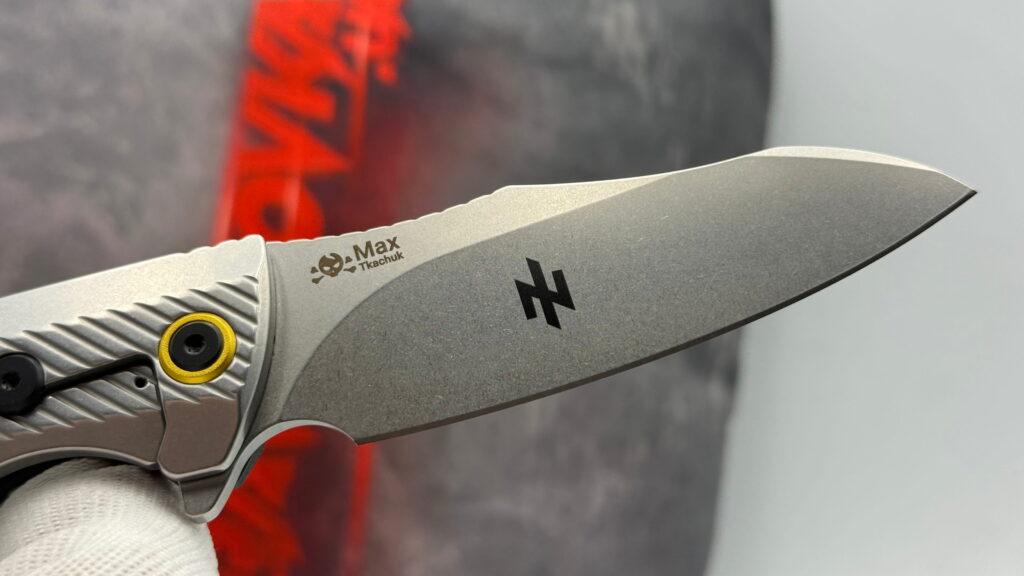 іж SKIF Vulture з авторським підписом дизайнера Max Tkach